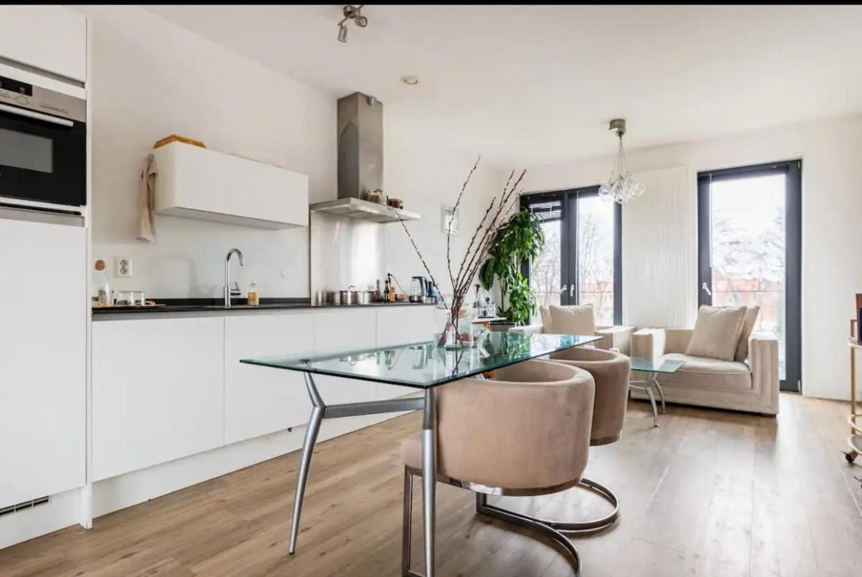 4-Bedroom- Central Located- 120 Sqr Meter Apartment 암스테르담 외부 사진